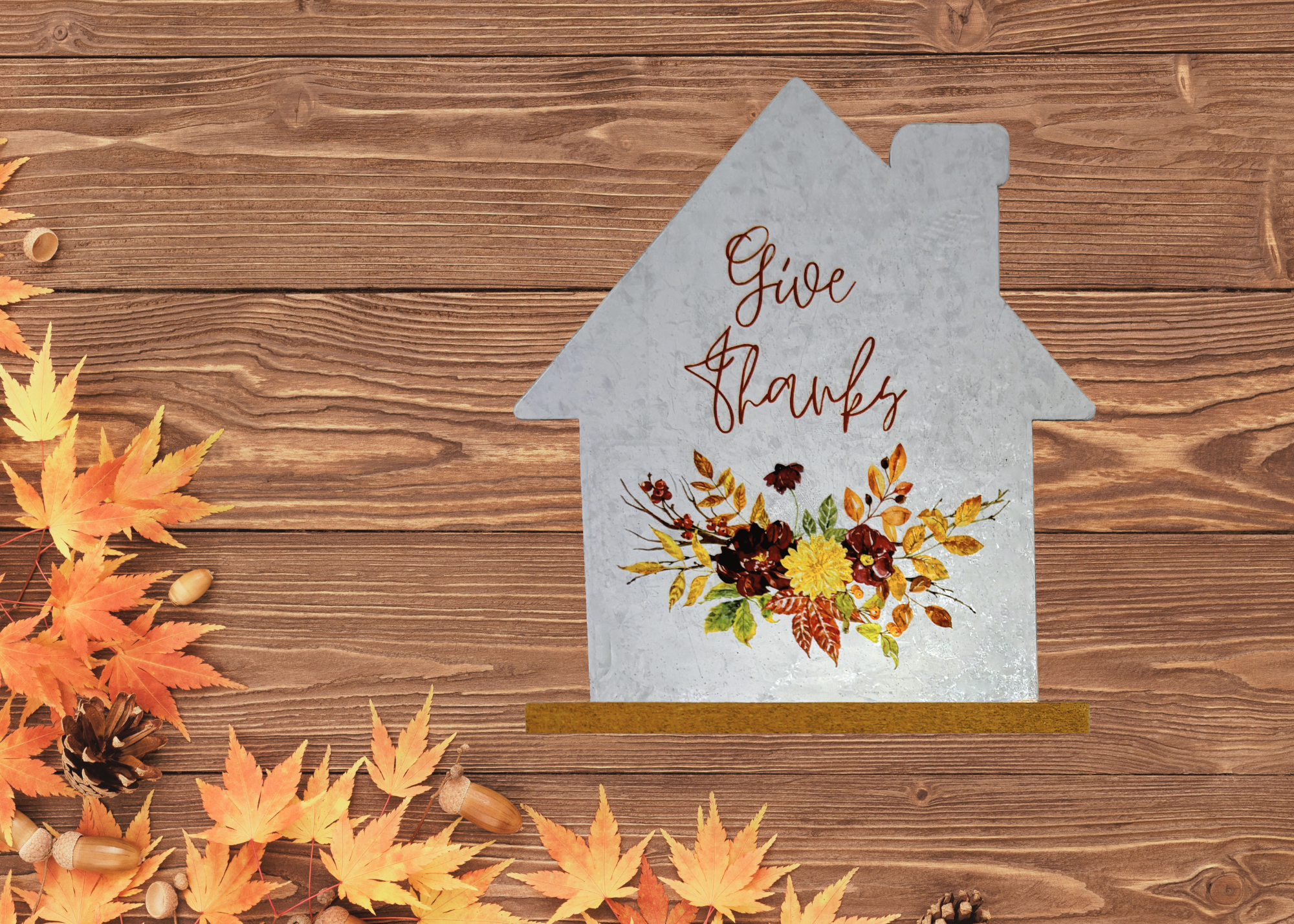 Rustic “Give Thanks” Tin House Sign with Wooden Base